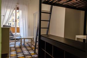 Stanza con balcone privato ideale anche per coppie