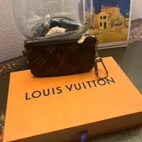 Pochette con catenella