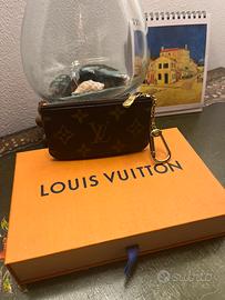 Pochette con catenella