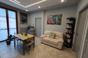 Appartamento recente finemente arredato con garage