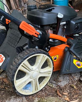 Tosaerba HONDA GCVx 170