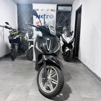 PIAGGIO BEVERLY 400