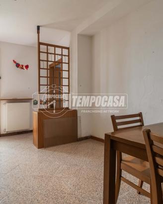 Appartamento a Como Via per Brunate 2 locali