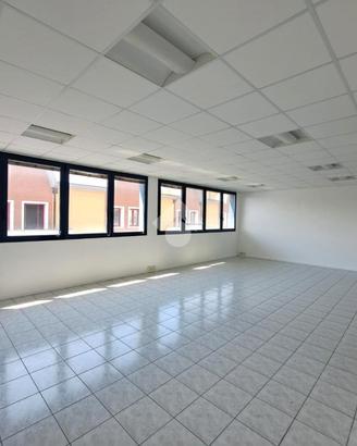 UFFICIO A NOVENTA PADOVANA