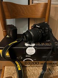 Nikon D3200 + AF-S DX 18-55mm