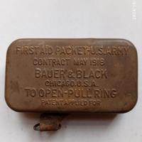 WW1 - US ARMY - FIRST AID PACKET 1918 BAUER & BLAC