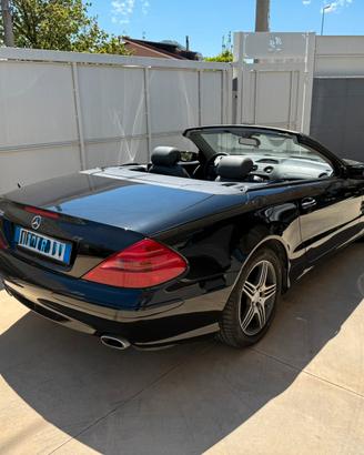 Mercedes SL 350 cabrio d’epoca gommata