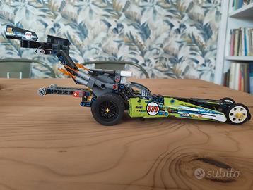 Macchinina lego technic dragster