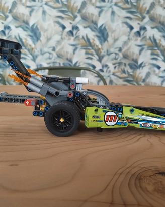 Macchinina lego technic dragster