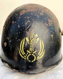 Elmo italiano mod. 1933 per MVSN d'epoca fascista