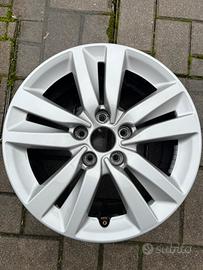 Cerchione originale Peugeot R16