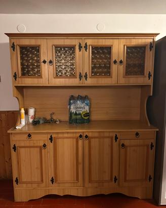 Mobili cucina e credenza rustica