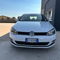 Volkswagen Golf 1.6 TDI 5p. 90 cv OK NEOPATENTATI