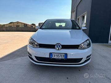 Volkswagen Golf 1.6 TDI 5p. 90 cv OK NEOPATENTATI