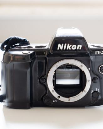 Nikon F90X e ottiche 35, 50, 28-70