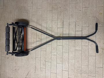 Tagliaerba manuale