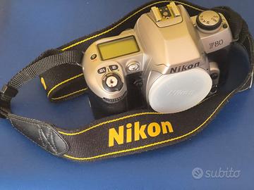 Nikon f80 flex analogica con due obbiettivi e bors