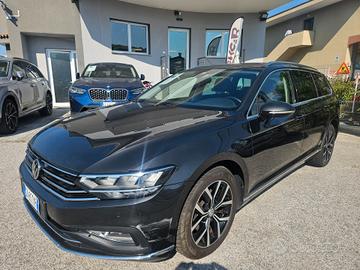 Volkswagen Passat Variant 2.0 TDI SCR 190 CV 4MOTI