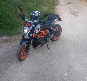 ktm duke 390