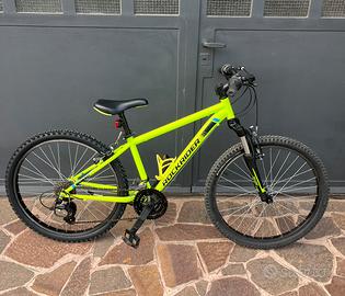 Bicicletta MTB Rockrider. cambio Shimano. ruota 24