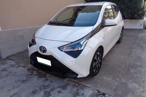 Toyota Aygo 1.0 VVT-i 72 CV x-fun (Finanziabile)