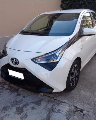 Toyota Aygo 1.0 VVT-i 72 CV x-fun (Finanziabile)
