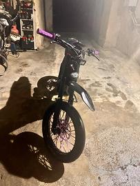 Motard elettrico talaria sting st 3000