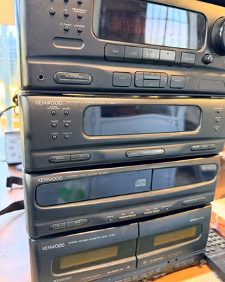 Stereo kenwood