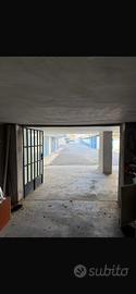 Garage piano terreno 100 metri dal mare