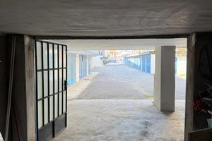 Garage piano terreno 100 metri dal mare
