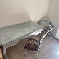 Lotto tavolo con 2 sedie