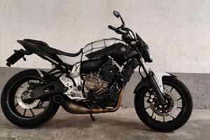 Yamaha MT 07 