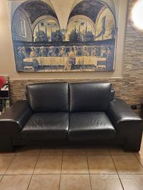 divani in pelle nera