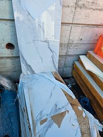 Piastrelle effetto marmo calacatta