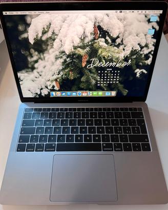 Computer Mac book AIR 13