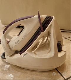 ferro da stiro con caldaia Tefal GV5240