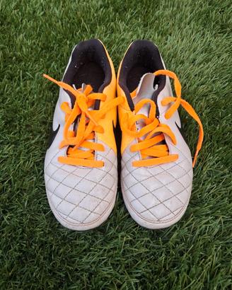 Scarpe da calcio Nike n. 30