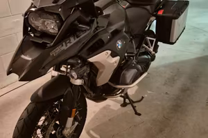 BMW R 1250 GS TRIPLE BLACK