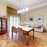 APPARTAMENTO RISTRUTTURATO IN CENTRO !!