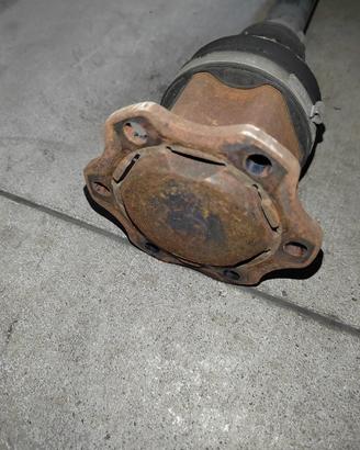 Semiasse sinistro AUDI A4 1968cc TDI del 2012