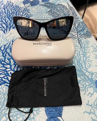 Occhiali da sole Guess Marciano
