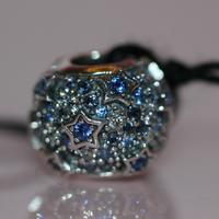 PANDORA Charm con pavé Splendide stelle 798467C01