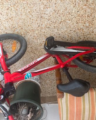 Mtb bimbo Specialized hotrock 16