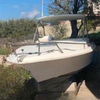 Barca da pesca 7 metri semicabinato