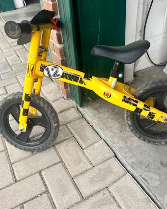 Bicicletta bimbo senza pedali Chicco