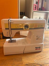 Macchina da cucire Viegorelli 230