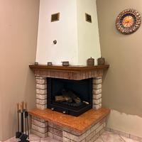 Caminetto a legna angolare