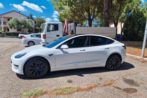 Tesla Model 3 Standard RWD Plus