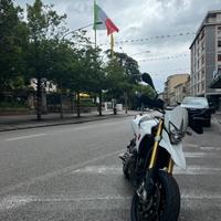 Aprilia Dorsoduro 750 ABS