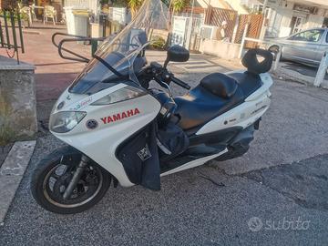 Scooter Majestic Yamaha 400